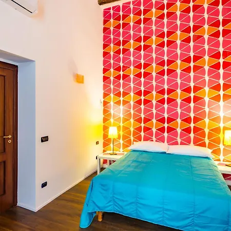 Wide And Arty At Spanish Quarter شقة نابولي
